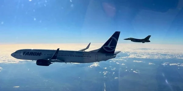 tarom avion stoltenberg escortat avioane mapn jpg