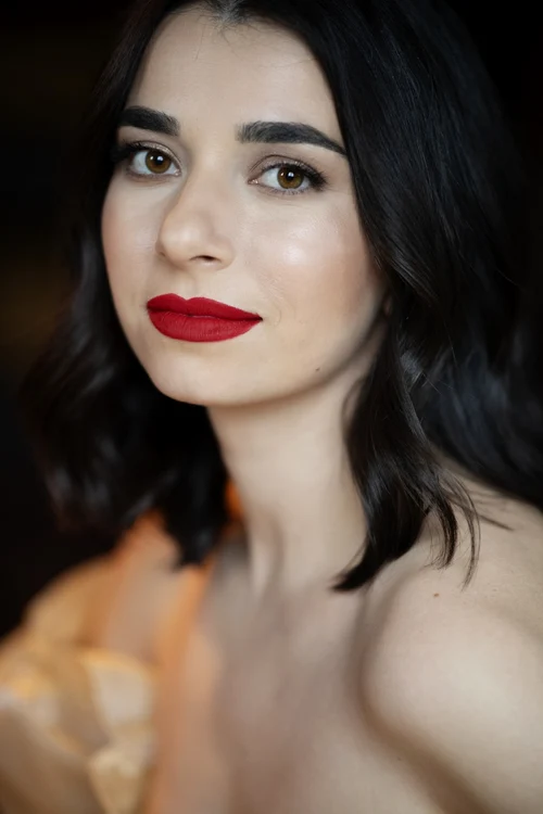 alexandra usurelu 03