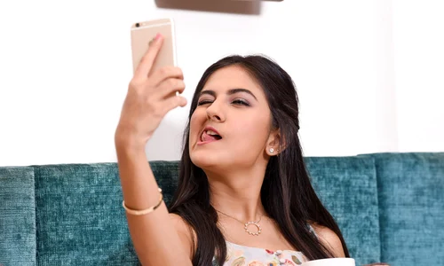 selfie 4255884 1920 jpg