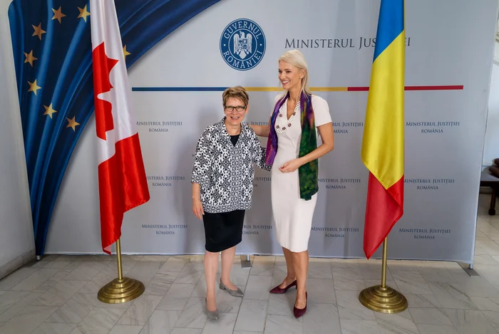 Alina Gorghiu si sefa Senatului din Canada FOTO Facebook Alina Gorghiu jpg