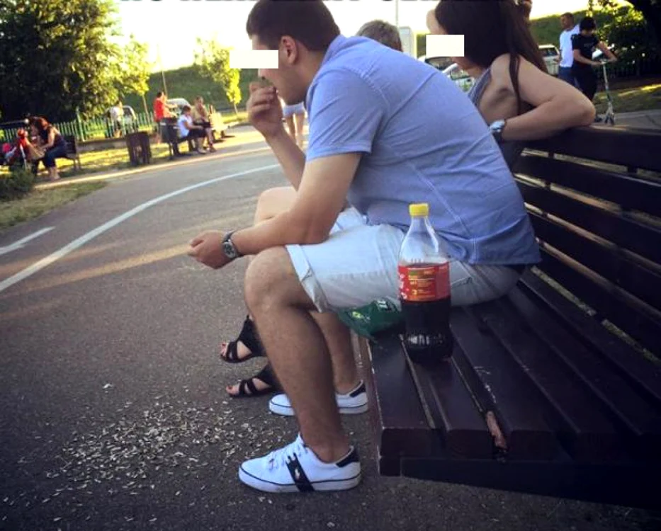 Amenzile pentru care aruncă pe jos cojile de seminţe nu sunt deloc de neglijat în Slatina