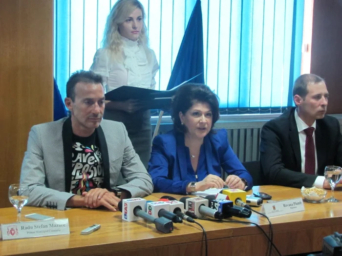 Rovana Plumb, alături de Radu Mazăre în susţinerea proiectului Chevron FOTO Sînziana Ionescu