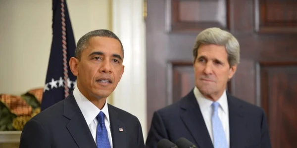 Barack Obama şi John Kerry
