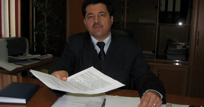 Şi directorul OPC, Dumitru Dilă, era să fie păcălit de o bancă.