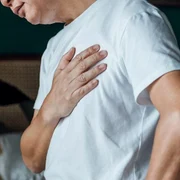 durere piept inima sughit getty jpg