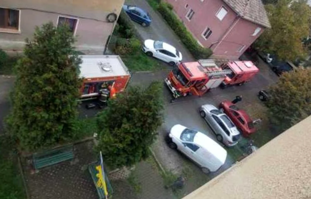 Pompierii au verificat blocul FOTO: ISU 