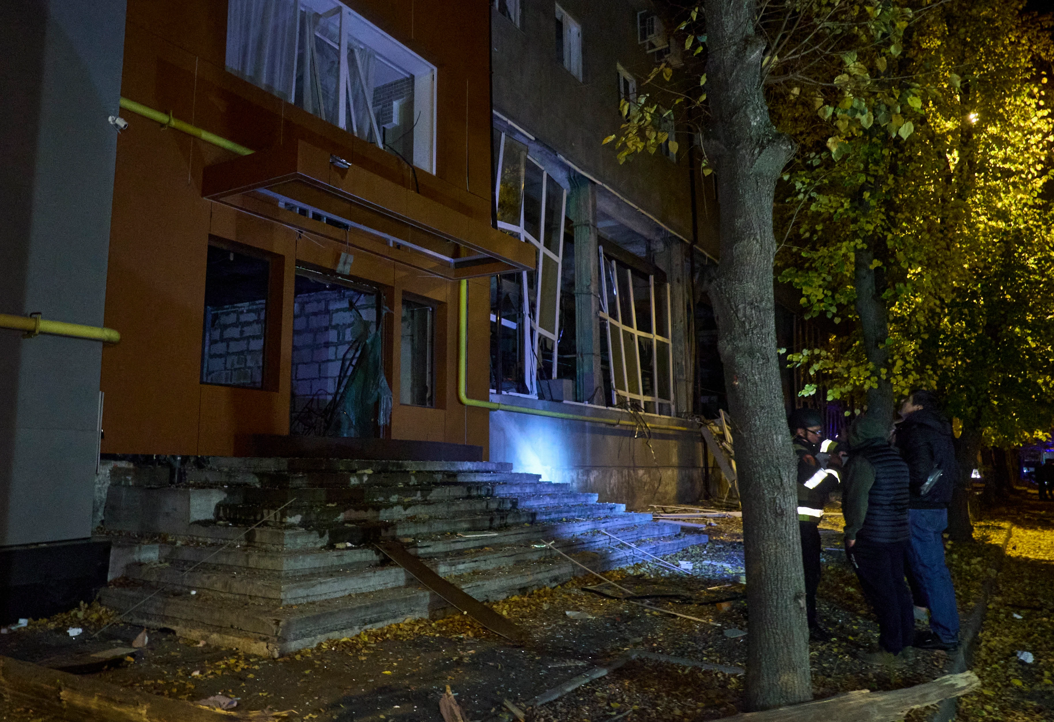 Rusia a lovit cu bombe cu planare un spital civil din Harkov