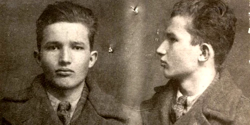 Nicolae Ceauşescu arestat de poliţia din Târgovişte, în 1936 (© „Fototeca online a comunismului românesc”, cota: 2/1936)