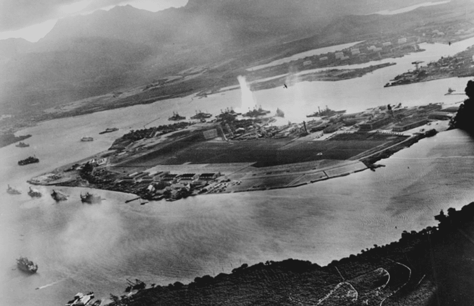 Cum a fost posibil atacul japonezilor de la Pearl Harbor. „S-a dorit atragerea Americii în război“ 
