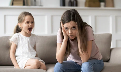 1 fetita tipa la mama 1333481921 jpg jpeg