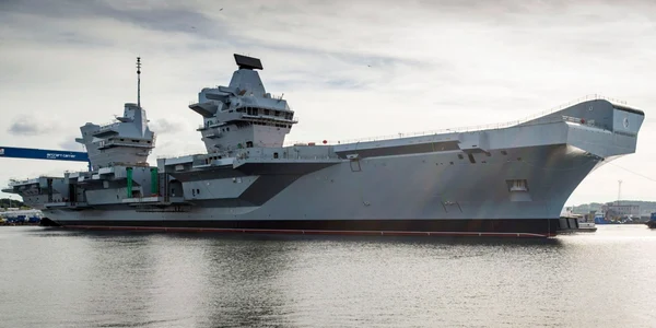 Portavionul HMS Queen Elizabeth FOTO Royal Navy
