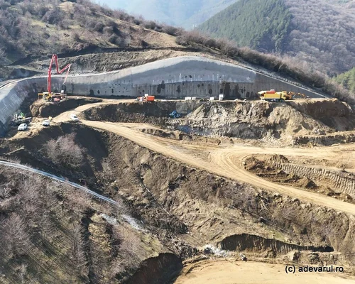 Autostrada Sibiu Pitești, Nodul Boița  Foto Daniel Guță ADEVĂRUL (6) jpg