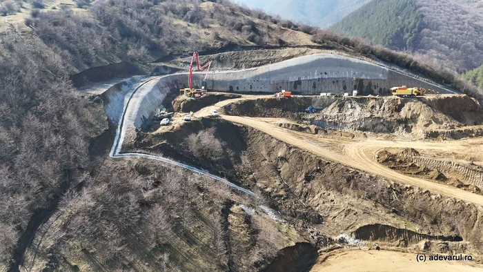 Autostrada Sibiu Pitești. FOTO: Daniel Guță / Adevărul