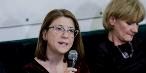 andreea chis. foto inquam photos