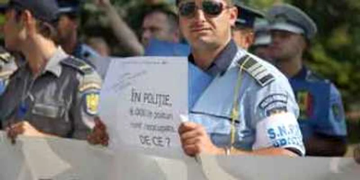 Constanţa: Poliţiştii, în stradă
