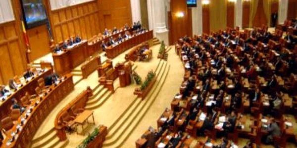 UPDATE Moţiunea de cenzură va fi dezbătută joi