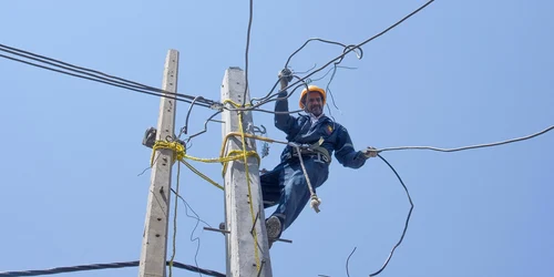 electrician 6491533 1280 jpg