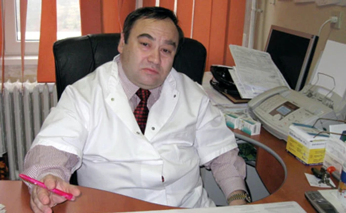 Medicul orădean Amorin Popa contestă controversatul bileţel