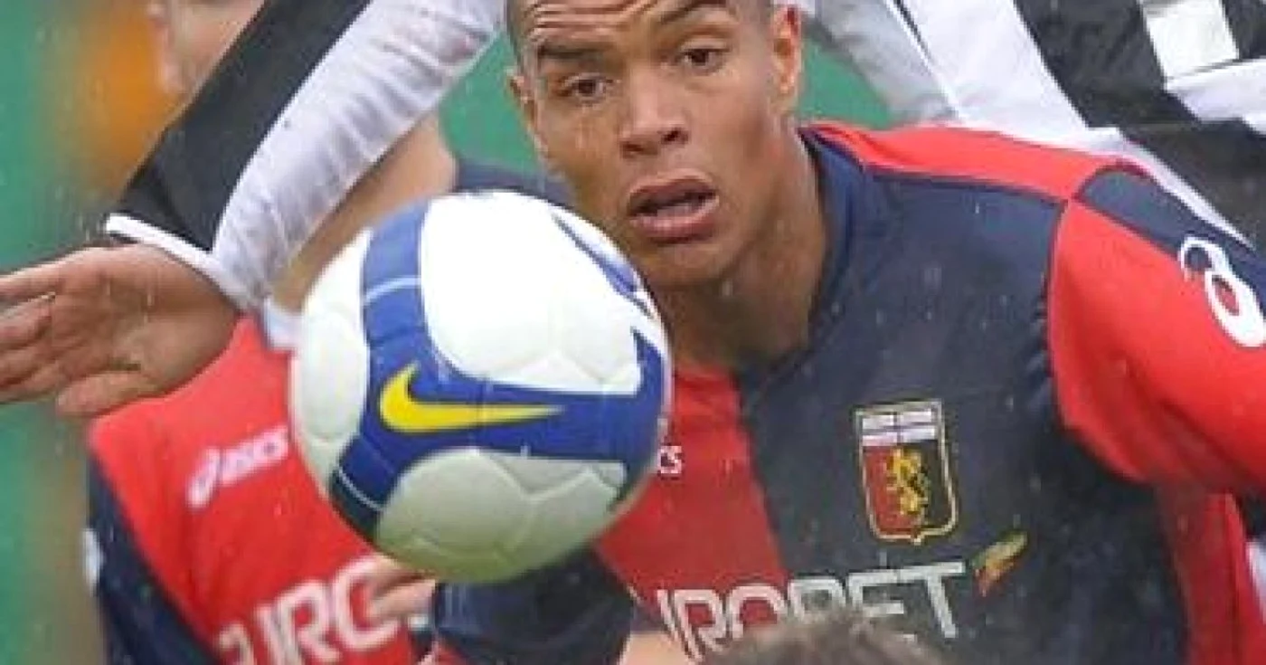 FOTBAL: Beşiktaş l-a transferat pe Ferrari de la Genoa, pentru 6 milioane de euro