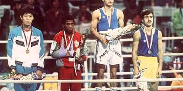 BOX: Vicecampionul olimpic Daniel Dumitrescu, arestat pentru furt, în Italia