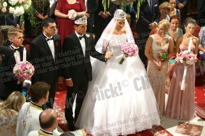 Elena Băsescu şi Bogdan Ionescu s-au căsătorit