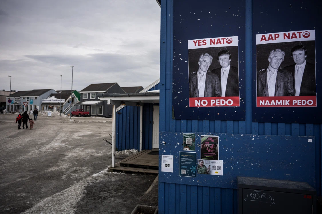 Afiș în Groenlanda FOTO AFP 