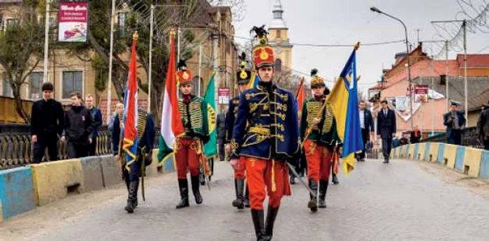 Mitting separatist maghiar în Transcarpatia   Foto: Euromaidan Press