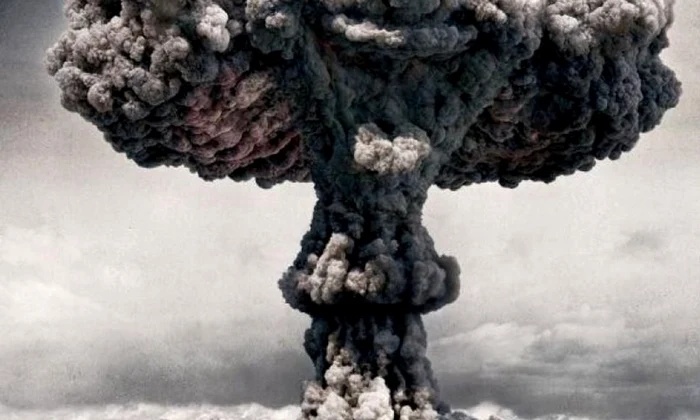 10 lucruri de ştiut despre     Bomba atomică jpeg