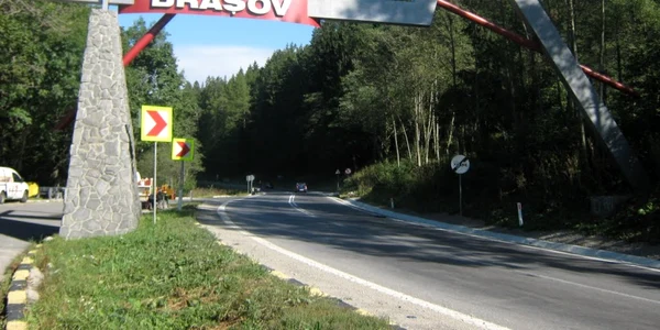 Camerele video vor fi montate la toate intrările din Braşov. FOTOPanoramio.com
