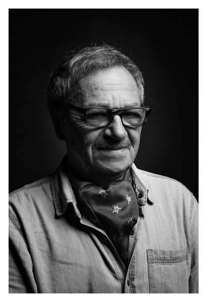 «La scris nu pot renunța. Eu și cînd cîntam la vioară scriam, de fapt, proză ori teatru» Interviu cu Radu Țuculescu