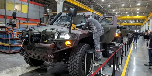 OTOKAR Cobra II 2 GpYg6HGWgAAn0oE jpeg