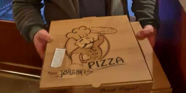 pizza iohannis
