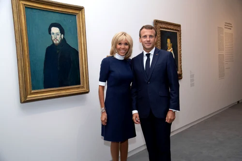 Emmanuel Macron and his wife Brigitte Macron visit the "Picasso Bleu et rose Paris jpeg