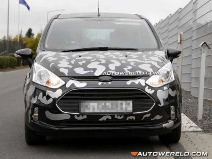 Ford a adus mici modificări conceptului B-Max. Foto: autowereld.com