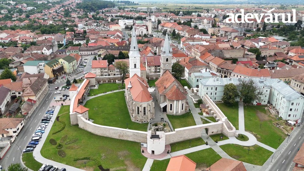 Mare cetate medievală redeschisă după patru ani. Noua față a fortăreței sașilor din Orăștie
