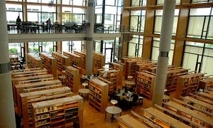 Mälardalen University library interior jpg