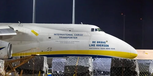 avion antonov jpg