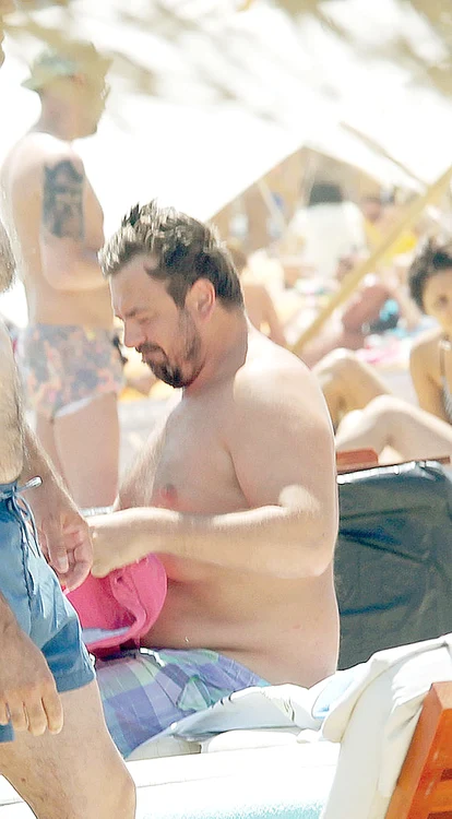 Solistul a trecut lejer de 100 kg