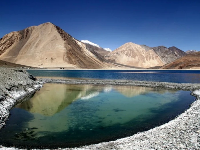 lacul Pangong Tso
