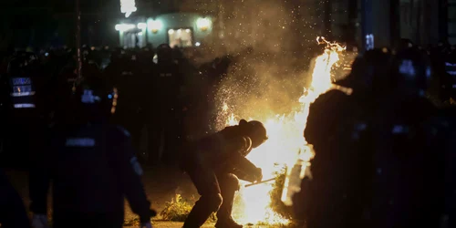 Violențe la protestul organizat fata de decizia BEC FOTO Inquam / George Călin