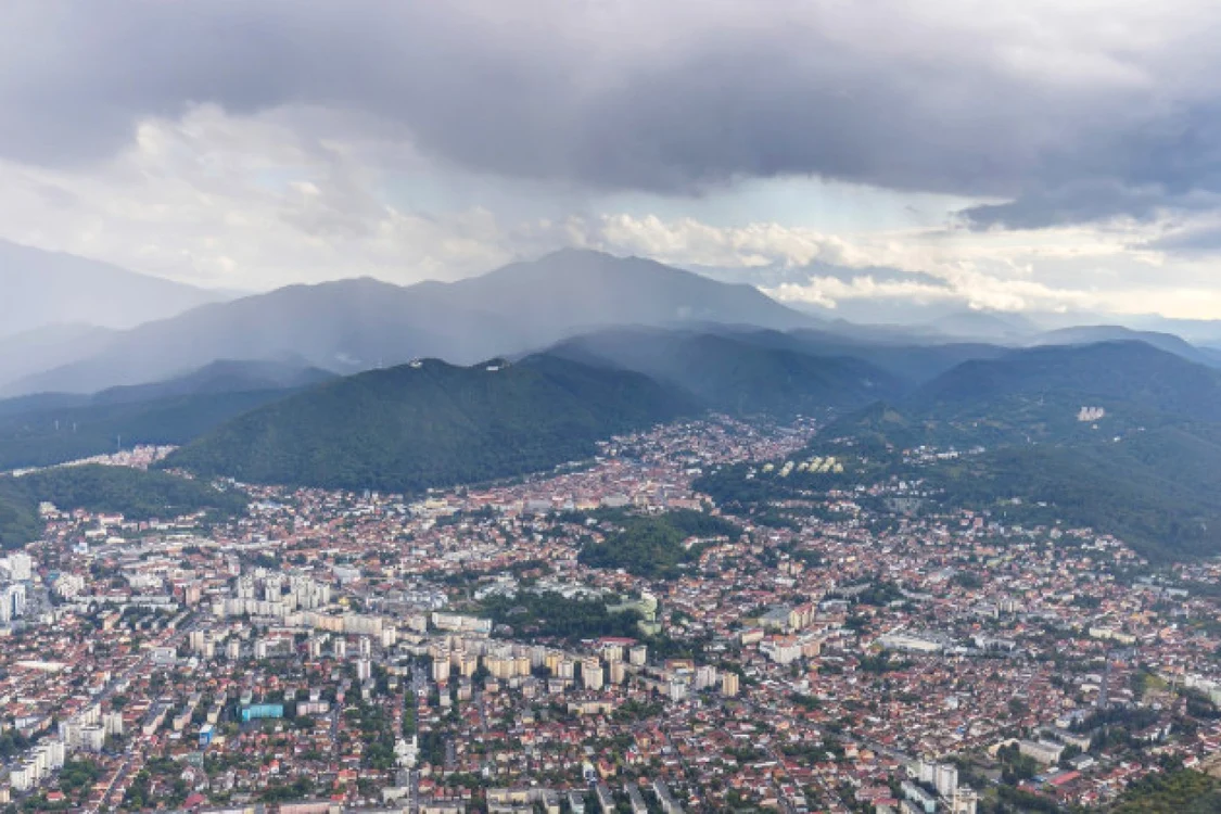 Braşovul miroase foarte urât în aceste zile FOTO Bună Ziua Braşov