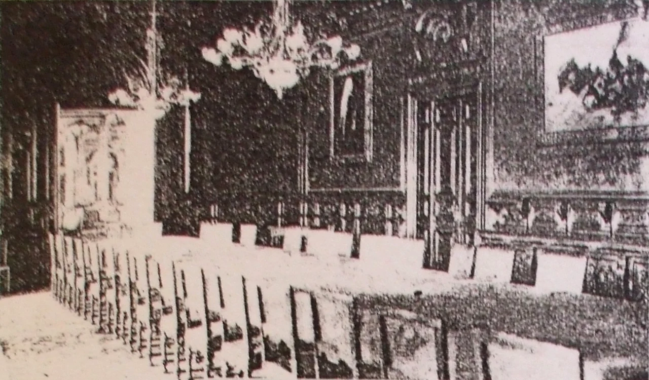 O fotografie veche cu Marea Sufragerie de Gală,  așa cum arăta ea atunci când a găzduit Consiliul de Coroană din august 1916.