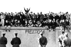 10 lucruri pe care nu le știați despre Zidul Berlinului jpeg