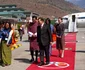 Regele Maha Vajiralongkorn (Rama X) și Regina Suthida ai Thailandei au pilotat aeronava cu care au ajuns în Bhutan. FOTO: Casa Regală din Bhutan