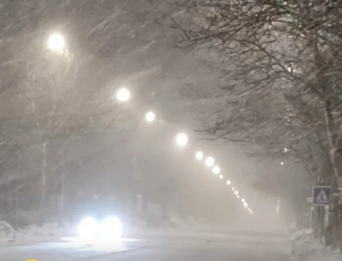 Viscolul a paralizat Capitala si sudul României