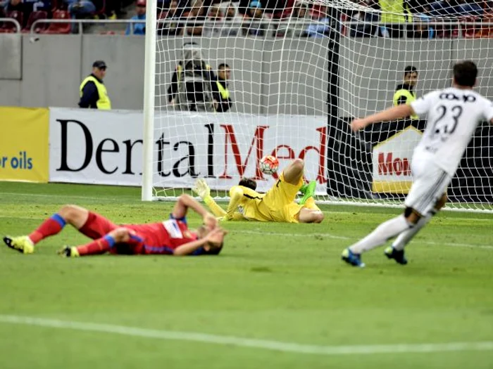 
    Stelistii au primit trei goluri cu Rosenborgfoto: Razvan Pasarica  