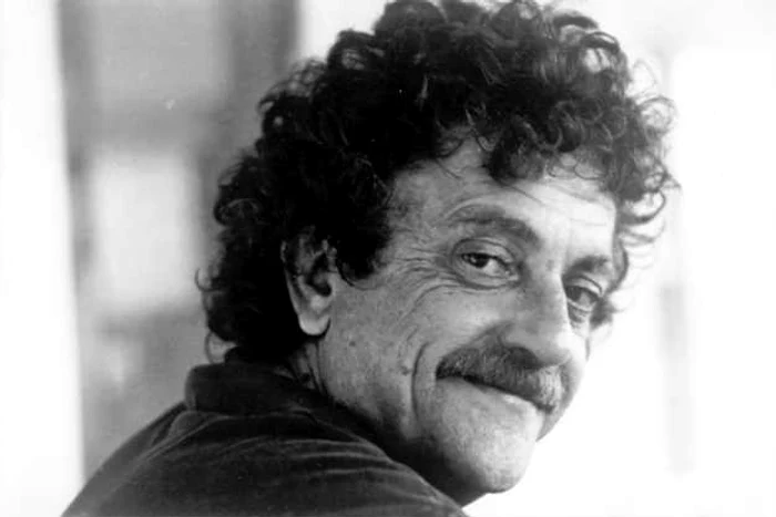 Kurt Vonnegut jr. (1922-2007), unul dintre cei mai mari
scriitori ai secolului XX