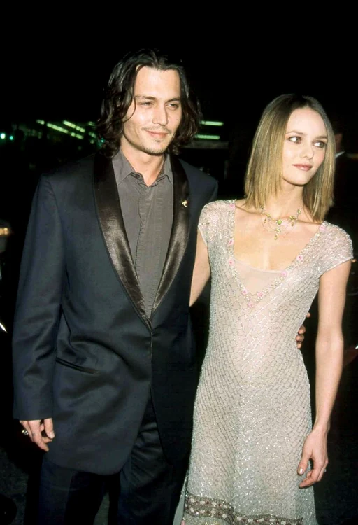 Johnny Depp a împlinit 50 de ani (WENN)