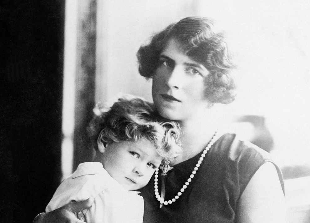 Nașterea dificilă a regelui Mihai I. Ce povestea Regina Maria despre noaptea de coșmar: „N-am asistat niciodată la ceva așa de înspăimântător"