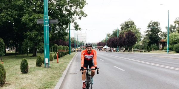FOTO verde pentru biciclete